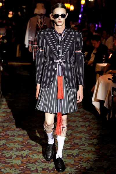 Look 31